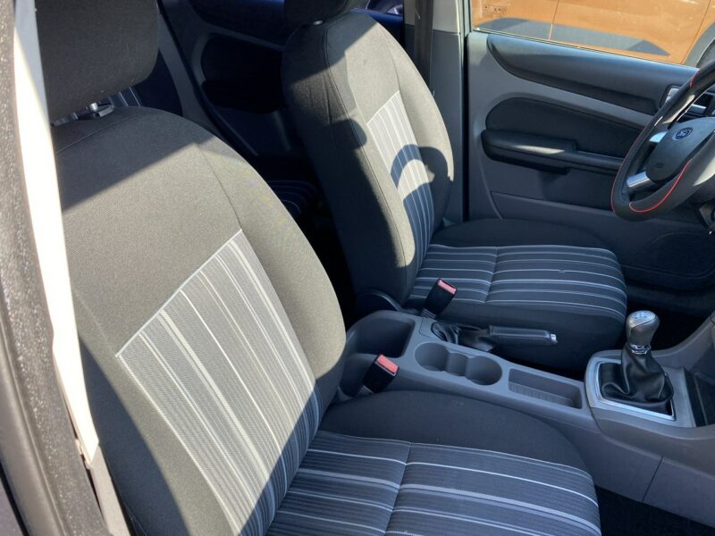Ford Focus Niezawodny silnik, przyciemniane szyby, po liftingu, podgrz. fotele Mk2 (2004-2011)