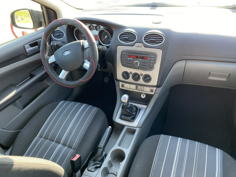Ford Focus Niezawodny silnik, przyciemniane szyby, po liftingu, podgrz. fotele Mk2 (2004-2011)