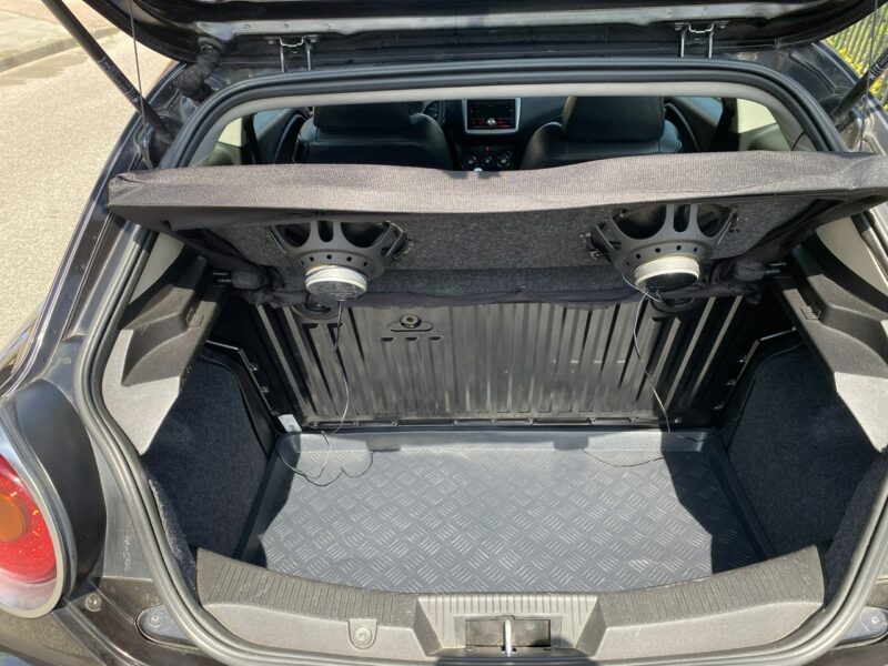 Alfa Romeo Mito Alufelgi 18 z oponami wielosezon.,nowy akum., skóry podgrzewane