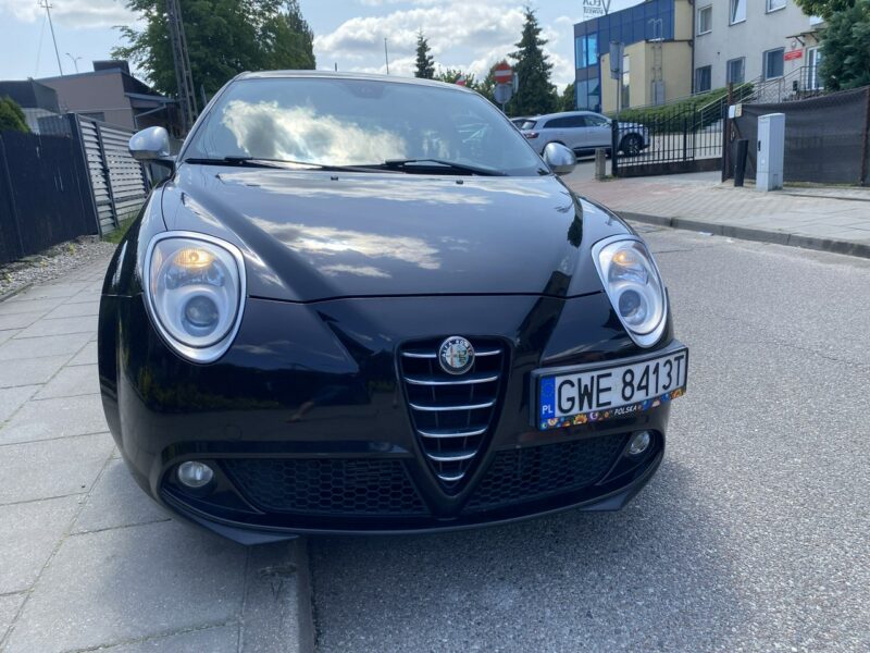 Alfa Romeo Mito Alufelgi 18 z oponami wielosezon.,nowy akum., skóry podgrzewane