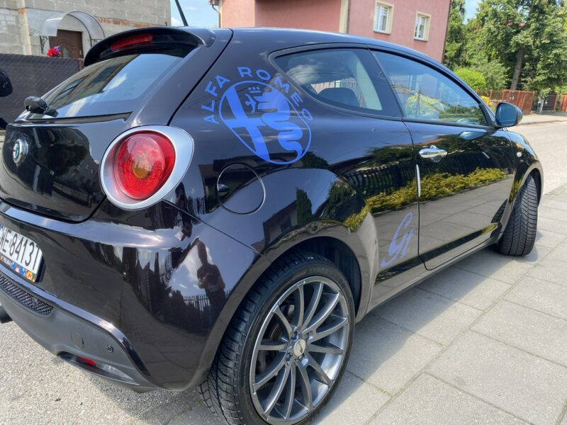 Alfa Romeo Mito Alufelgi 18 z oponami wielosezon.,nowy akum., skóry podgrzewane