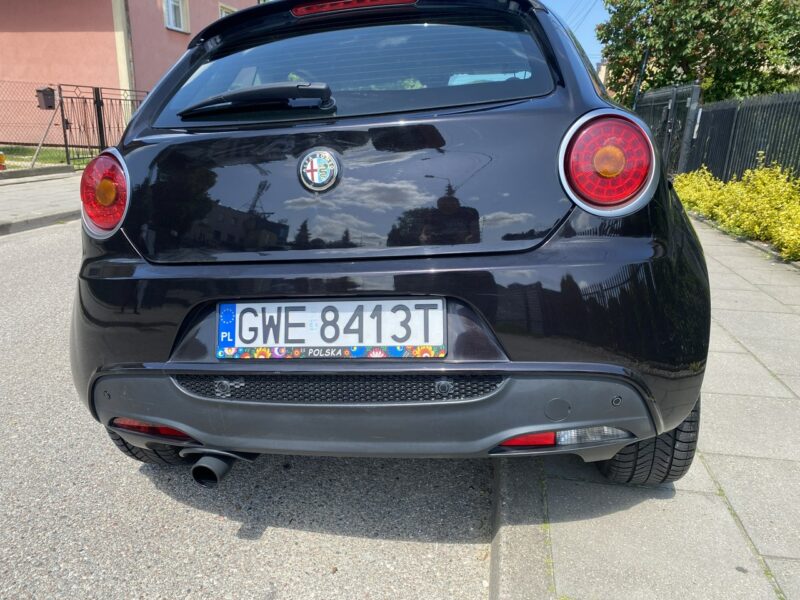 Alfa Romeo Mito Alufelgi 18 z oponami wielosezon.,nowy akum., skóry podgrzewane