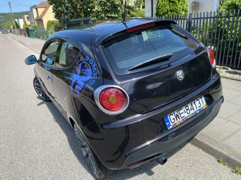 Alfa Romeo Mito Alufelgi 18 z oponami wielosezon.,nowy akum., skóry podgrzewane