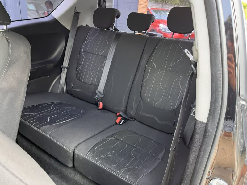 Kia Picanto 1.0 Klima Grzane Fotele El szyby Bez Rdzy Ks Serw Stan BDB Bezwypa II (2011-)