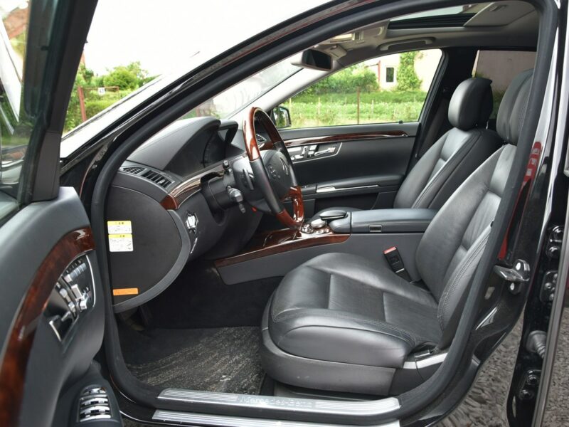 Mercedes S 550 S550 LONG 5.5 V8 388KM 2010r. Japonia 96tkm H/K Kamera ideał W221(2007-2013)