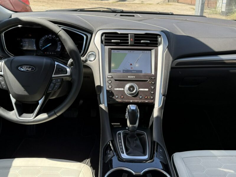 Ford Mondeo Ford Mondeo Hybryd Automat Vignale FulLED Wentyle Mk5 (2014-)