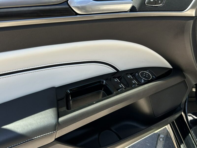 Ford Mondeo Ford Mondeo Hybryd Automat Vignale FulLED Wentyle Mk5 (2014-)