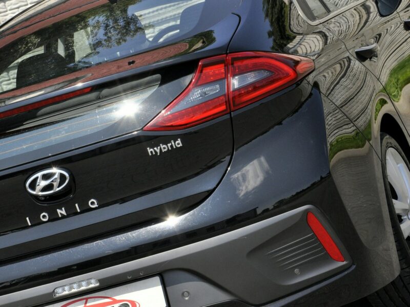Hyundai IONIQ 1,6i 105KM Hybryda/Navi/Kamera/LEDy/Serwis/Nowe opony/Automat