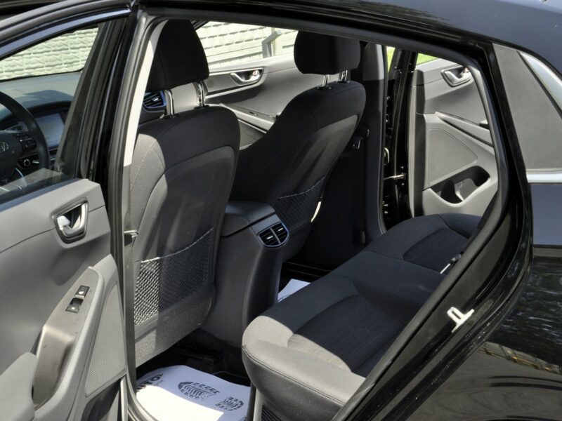 Hyundai IONIQ 1,6i 105KM Hybryda/Navi/Kamera/LEDy/Serwis/Nowe opony/Automat