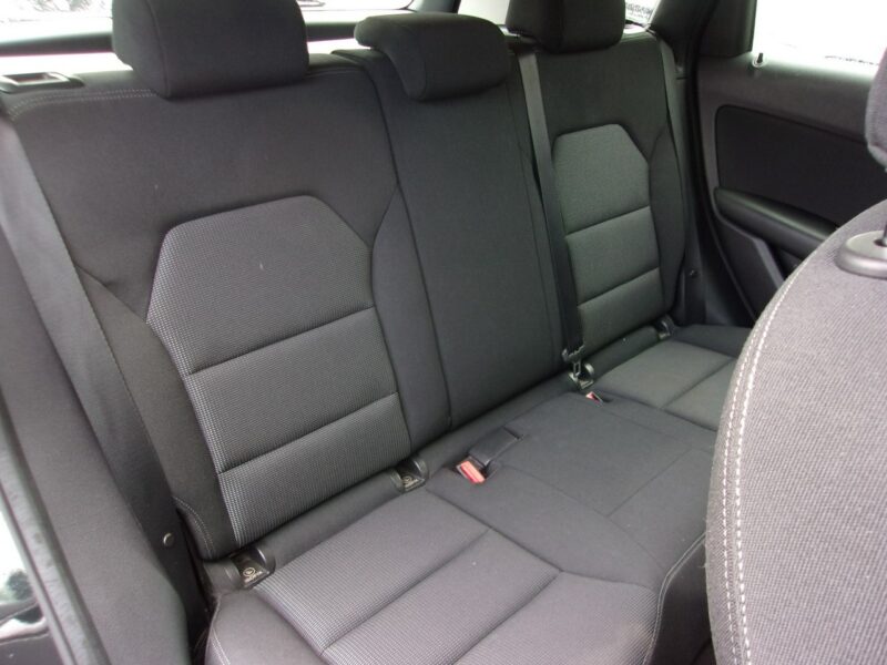 Mercedes B 180 Klimatyzacja, Niski przebieg, Bezwypadkowy, Nawigacja, PDC 2x W246 (2011-)