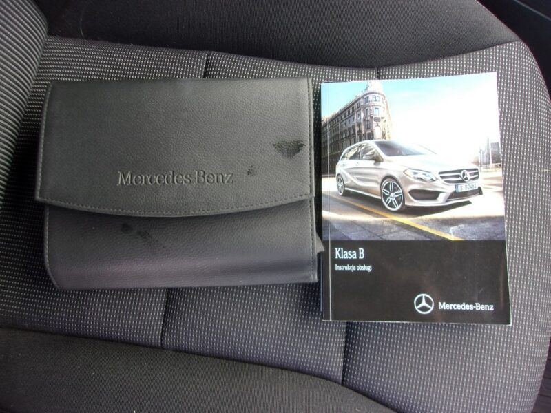 Mercedes B 180 Klimatyzacja, Niski przebieg, Bezwypadkowy, Nawigacja, PDC 2x W246 (2011-)