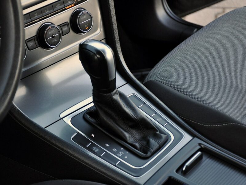 Volkswagen Golf 1.6TDI(110KM)*Duża Navi*Welur*Reling*2xParktronik*I Wł*Alu16"ASO VW VII (2012-)