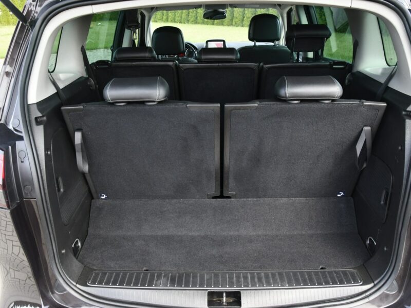 Opel Zafira 1,4Turbo Benz. Navi.Asystent Pasa Ruchu.7 Foteli.Pół-Skóry.Parktronic. C (2011-)