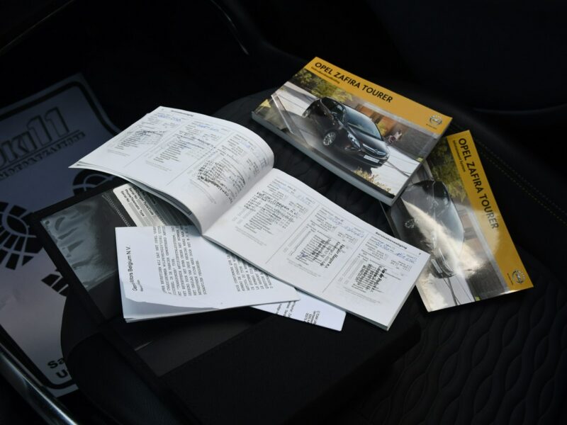 Opel Zafira 1,4Turbo Benz. Navi.Asystent Pasa Ruchu.7 Foteli.Pół-Skóry.Parktronic. C (2011-)