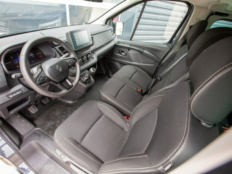 Renault Trafic 9-OSÓB DŁUGI L2H1 | bogate wyposażenie |Gwarancja Producenta III (2014-)