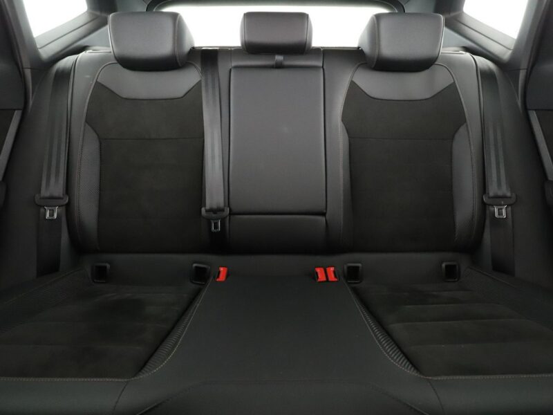 Cupra Ateca FV23% automat 300KM 4x4 alcantara virtual kamera BeatsAudio grzane fot