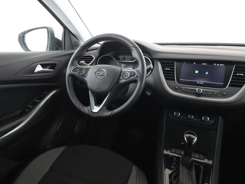 Opel Grandland X automat navi klima auto kamera i czujniki parkowania grzane fotele