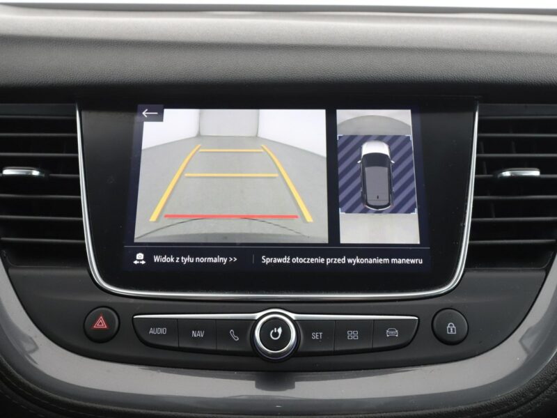 Opel Grandland X automat navi klima auto kamera i czujniki parkowania grzane fotele