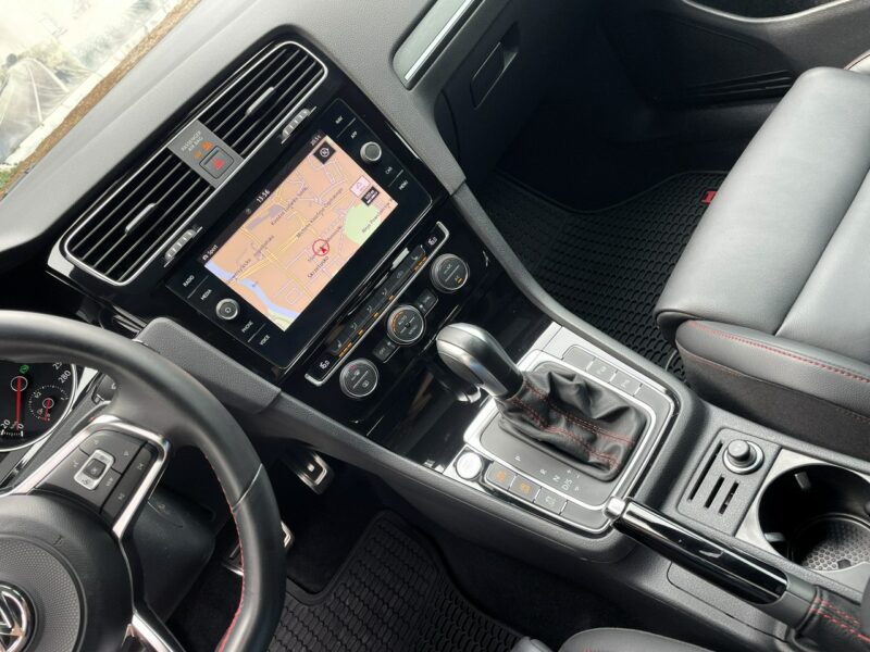 Volkswagen Golf GTI, LED, Klima, Navi, Temp, Asystenci, Martwe Pole, Kamera Cofania VII (2012-)