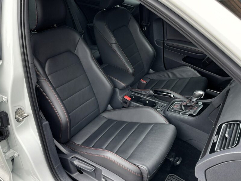 Volkswagen Golf GTI, LED, Klima, Navi, Temp, Asystenci, Martwe Pole, Kamera Cofania VII (2012-)