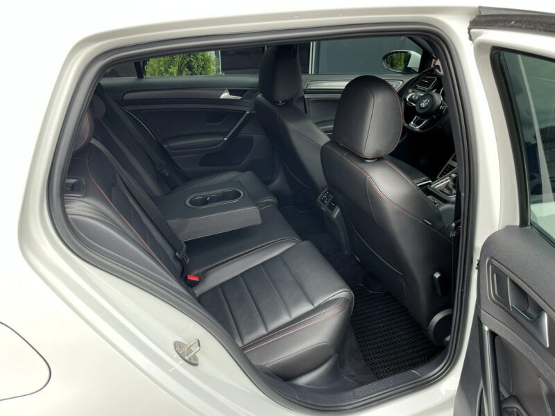 Volkswagen Golf GTI, LED, Klima, Navi, Temp, Asystenci, Martwe Pole, Kamera Cofania VII (2012-)