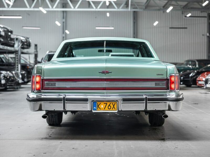 Lincoln Continental Town Coupe, Stan kolekcjonerski, Jak nowy VII (1982-1987)