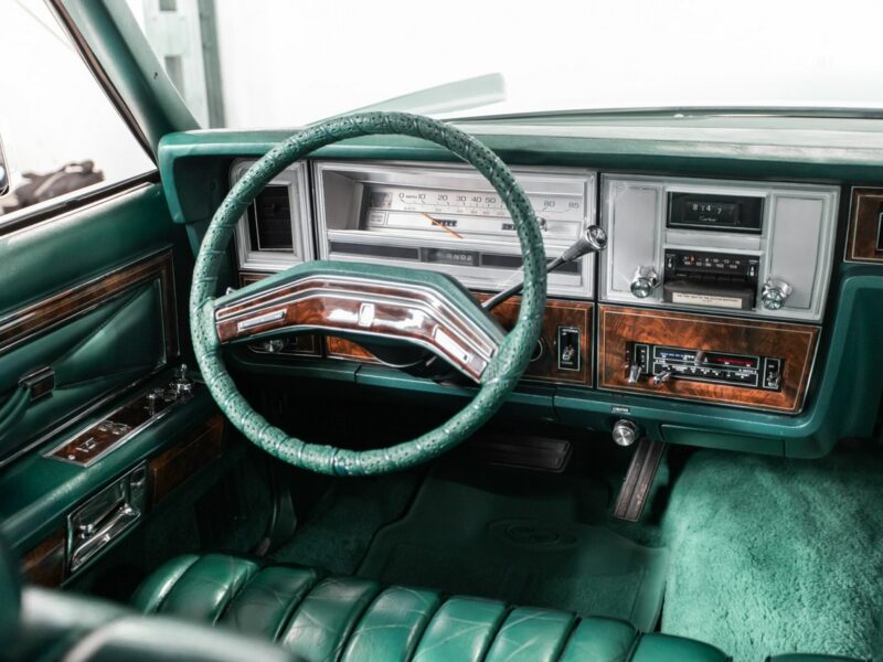 Lincoln Continental Town Coupe, Stan kolekcjonerski, Jak nowy VII (1982-1987)