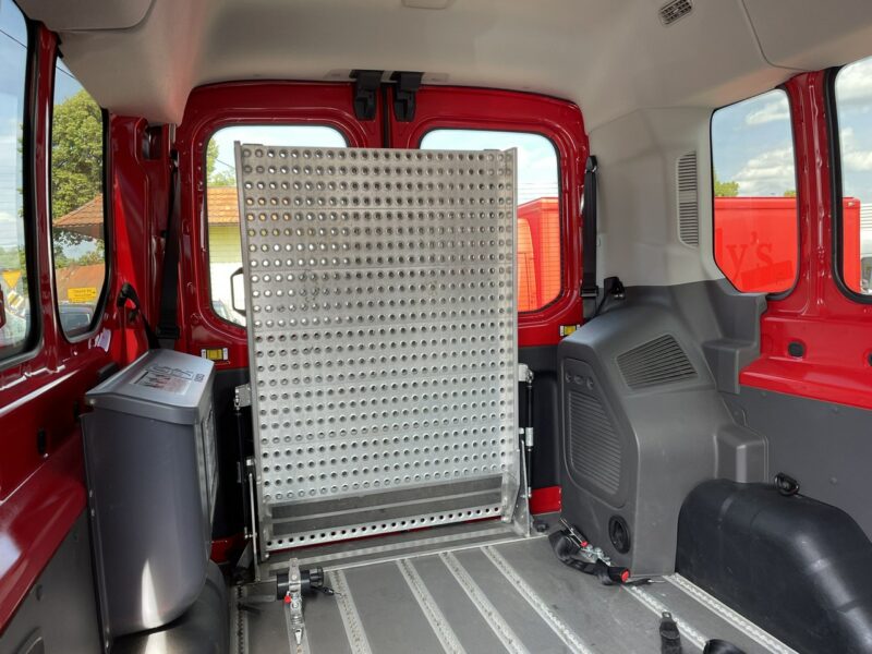 Ford Transit Transit przewozu Niepełnosprawnych 2 wózki inwalida rampa 2021 PFRON VII (2013-)