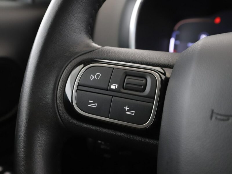 Citroen C5 Aircross 1.2T Feel Klimatyzacja Tempomat Nawigacja Skóra ParkAssist Kamera LED
