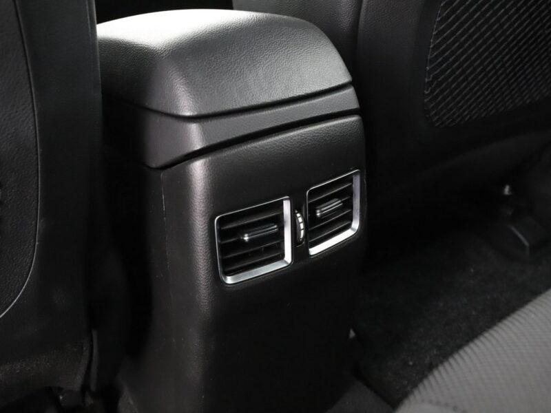 Hyundai i30 bi-xenon navi klima auto el. sterowane i grzane fotele kamera II (2012 - 2016)