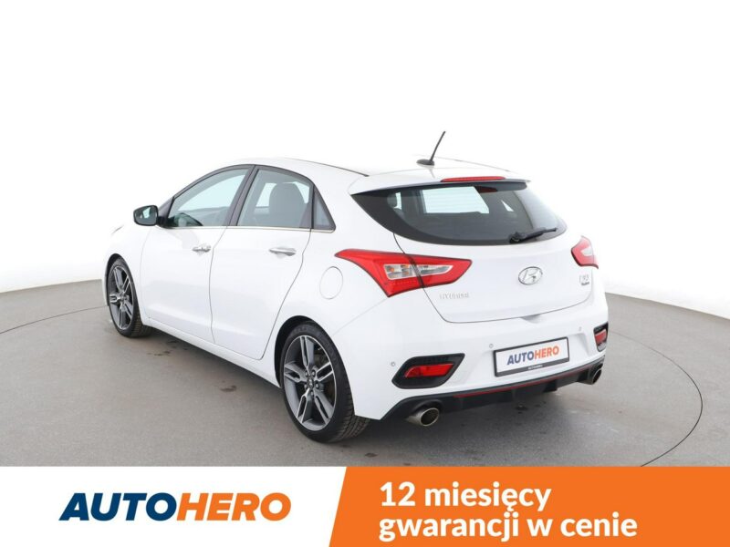Hyundai i30 bi-xenon navi klima auto el. sterowane i grzane fotele kamera II (2012 - 2016)