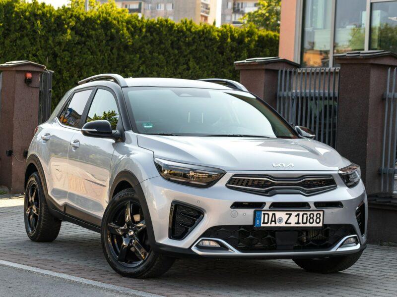 Kia Stonic 1.0_Benzyna_Hybryda_120KM_25 tyś. km