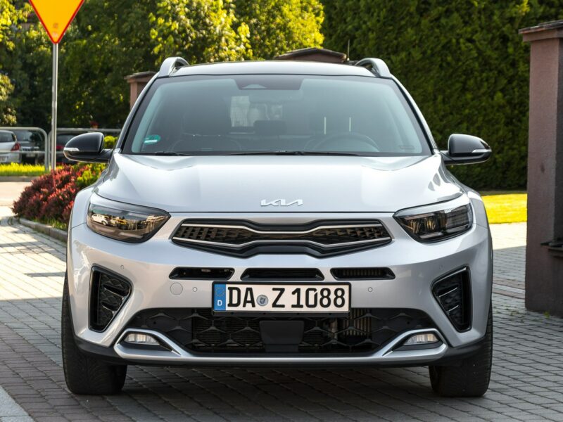 Kia Stonic 1.0_Benzyna_Hybryda_120KM_25 tyś. km