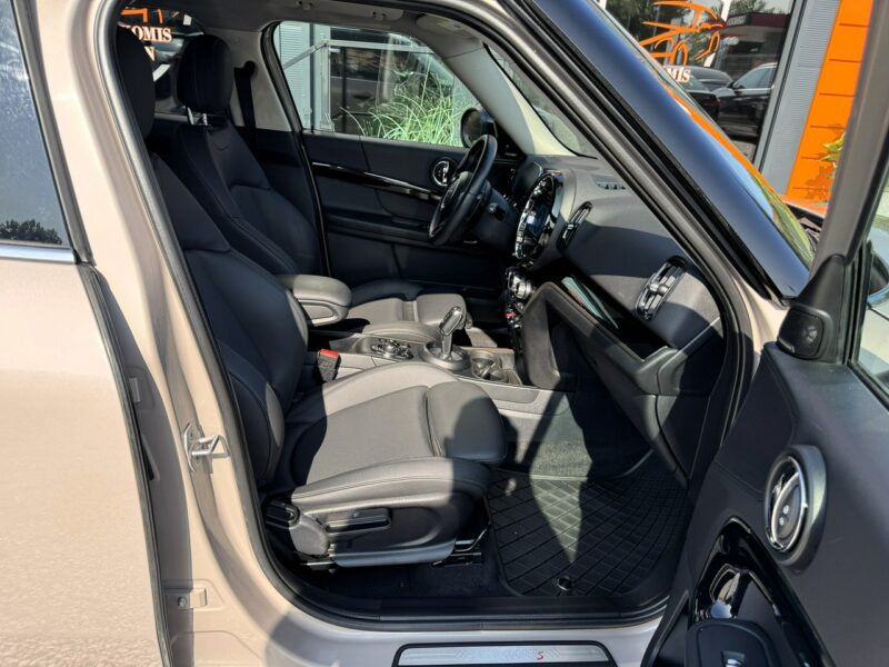 Mini Countryman S, 4x4, LED, Klima, Navi, Tempomat, CarPlay, Kamera Cofania, Ambiente