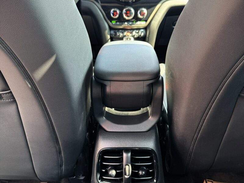 Mini Countryman S, 4x4, LED, Klima, Navi, Tempomat, CarPlay, Kamera Cofania, Ambiente