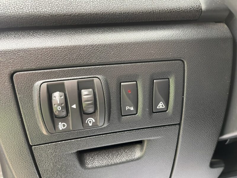 Renault Laguna 2.0 1wł Climatronic Grzane Fotele 6biegów Stan BDb Bezwypadk Opłacona III (2007-)