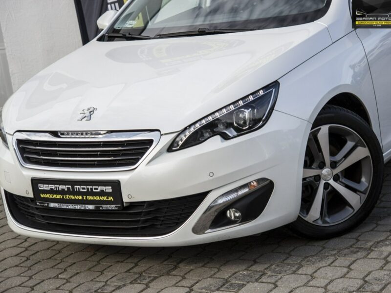 Peugeot 308 Allure / Ledy / Panorama / Kamera / Bezwypadkowa / Gwarancja na rok ! T9 (2014-2021)