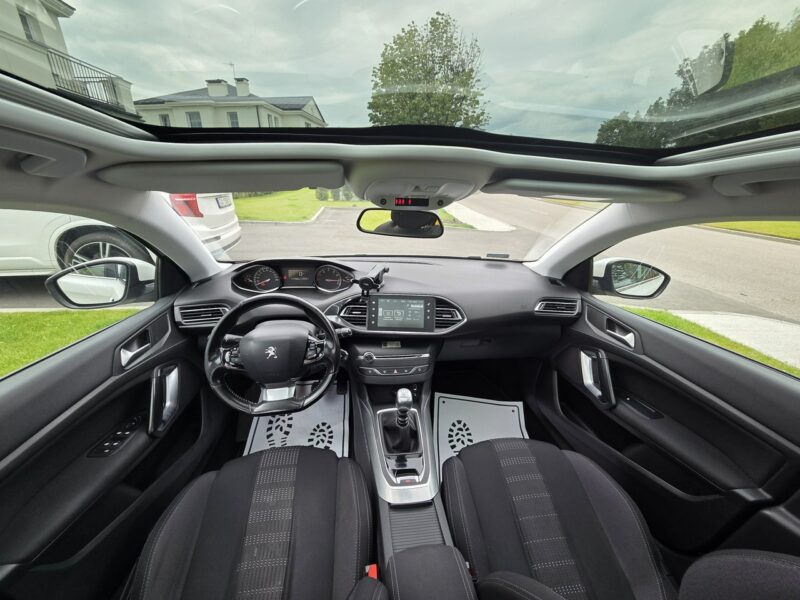 Peugeot 308 Allure / Ledy / Panorama / Kamera / Bezwypadkowa / Gwarancja na rok ! T9 (2014-2021)