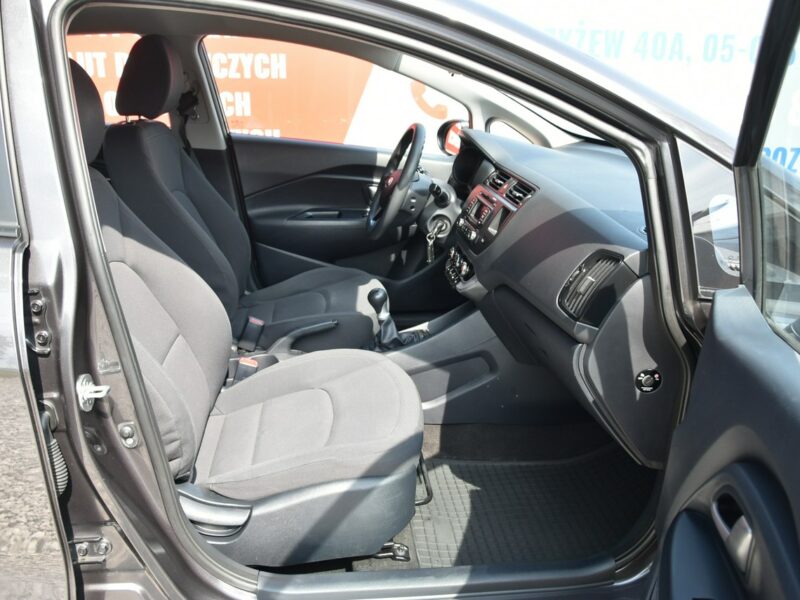 Kia Rio 1.2 GAZ 85KM 2015r. Klima Alufelgi Czujniki podgrz. fotele isofix III (2011-)