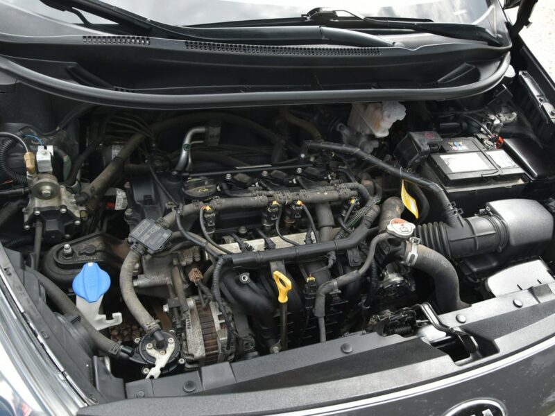 Kia Rio 1.2 GAZ 85KM 2015r. Klima Alufelgi Czujniki podgrz. fotele isofix III (2011-)