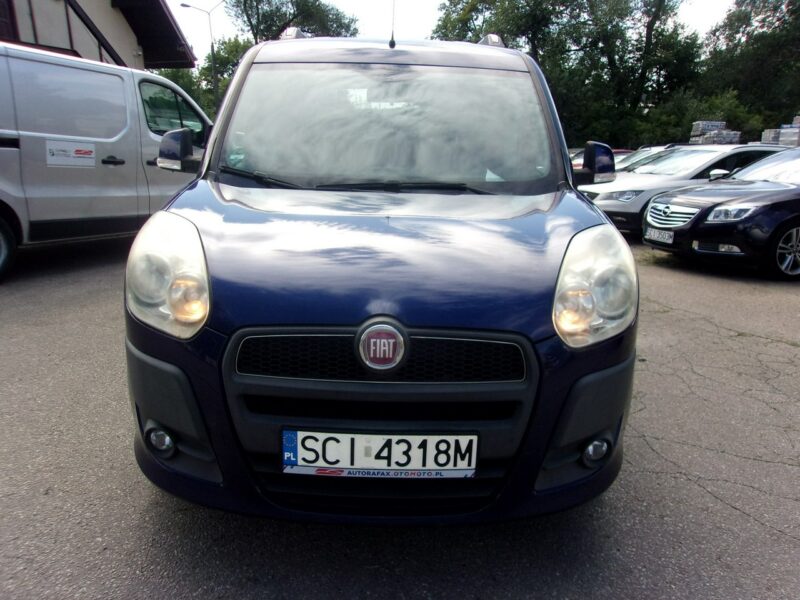 Fiat Doblo Klimatronic, Ele szyby 4x, Ele lusterka, Podgrz. fotele Hak holowniczy II (2009-)