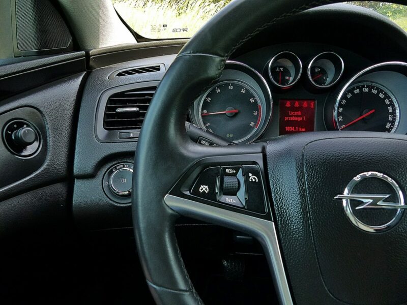Opel Insignia 2.0 TURBO*COSMO*Climatronic*Alu*Pełna Elektryka*Półskóry*ZOBACZ!!! A (2008-2017)