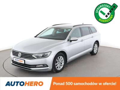 Volkswagen Passat DSG navi klima auto (3 strefy) czujniki parkowania grzane fotele B8 (2014-2023)