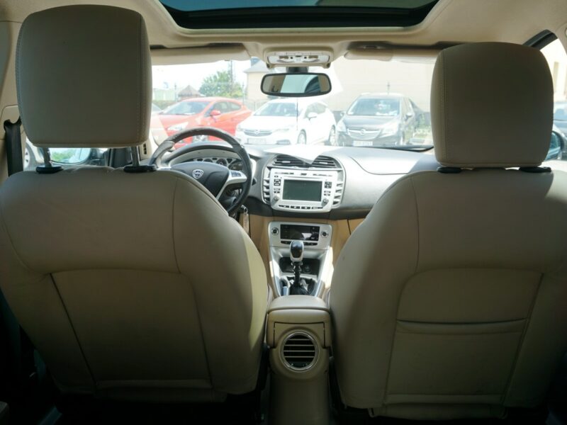 Lancia Delta zarejestrowany, ubezpieczony III (2008-)