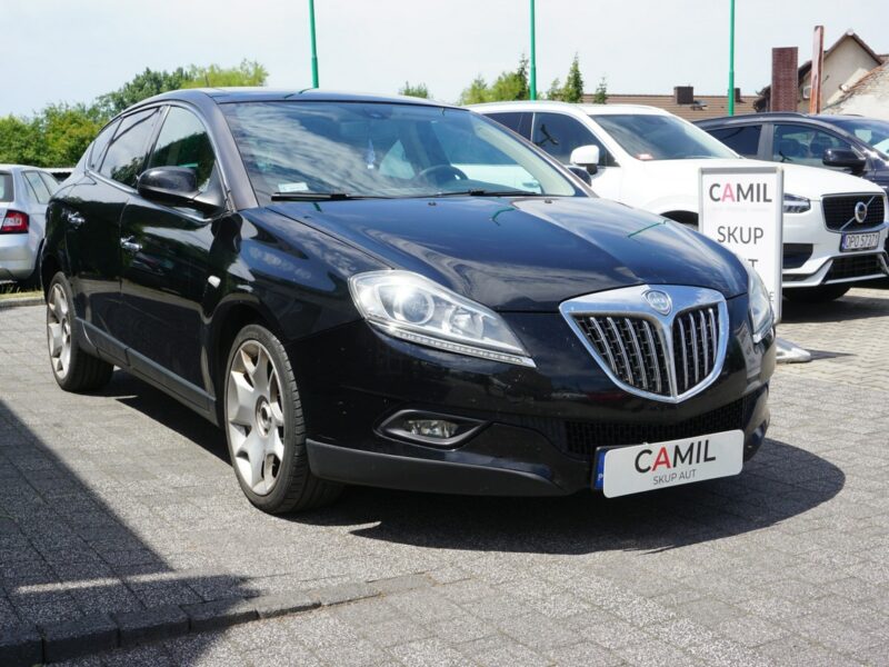 Lancia Delta zarejestrowany, ubezpieczony III (2008-)