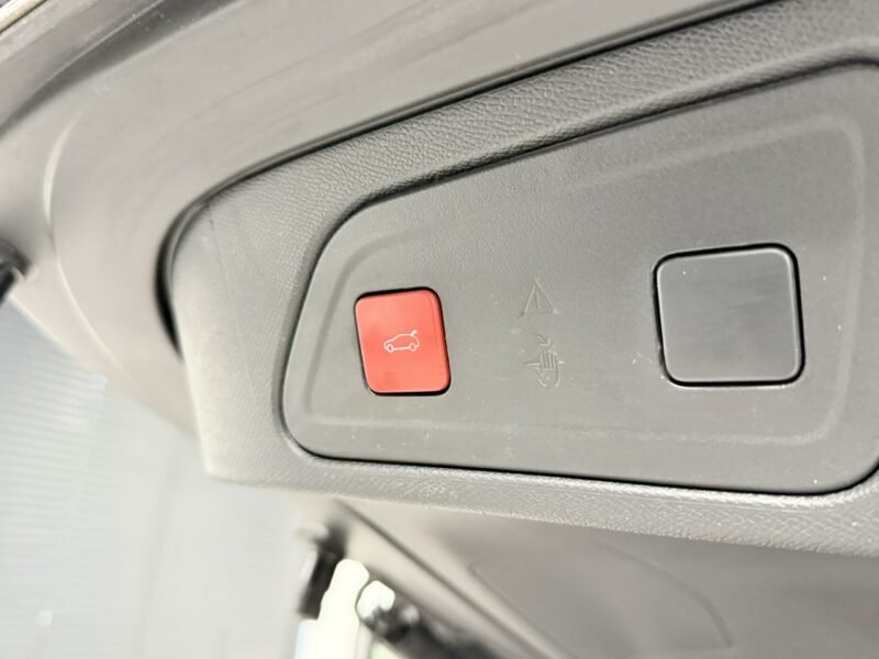 Citroen C5 Aircross 1.6hybrid224KM * Kamera360 * Dachpanorama * ConnectNAV * Keyless