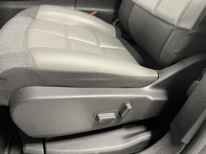 Citroen C5 Aircross 1.6hybrid224KM * Kamera360 * Dachpanorama * ConnectNAV * Keyless
