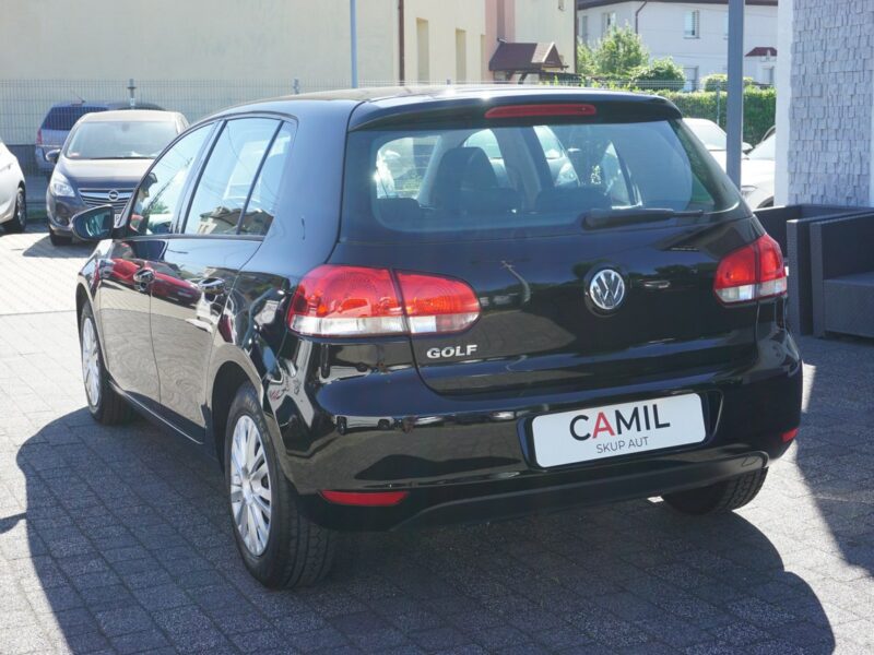Volkswagen Golf w bardzo dobrej kondycji mechanicznej i lakierniczej, 5 drzwi, klima, VI (2008-2012)