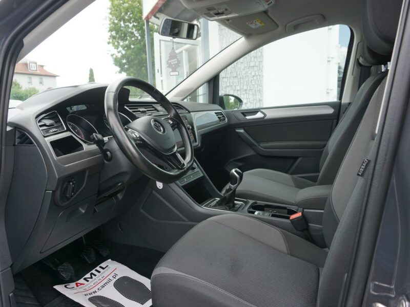 Volkswagen Touran TSi 150KM, Polski Salon, Jeden Użytkownik, Full Serwis, Rok Gwarancji, III (2015-)