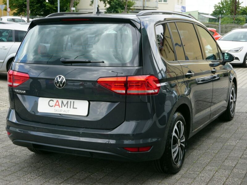 Volkswagen Touran TSi 150KM, Polski Salon, Jeden Użytkownik, Full Serwis, Rok Gwarancji, III (2015-)